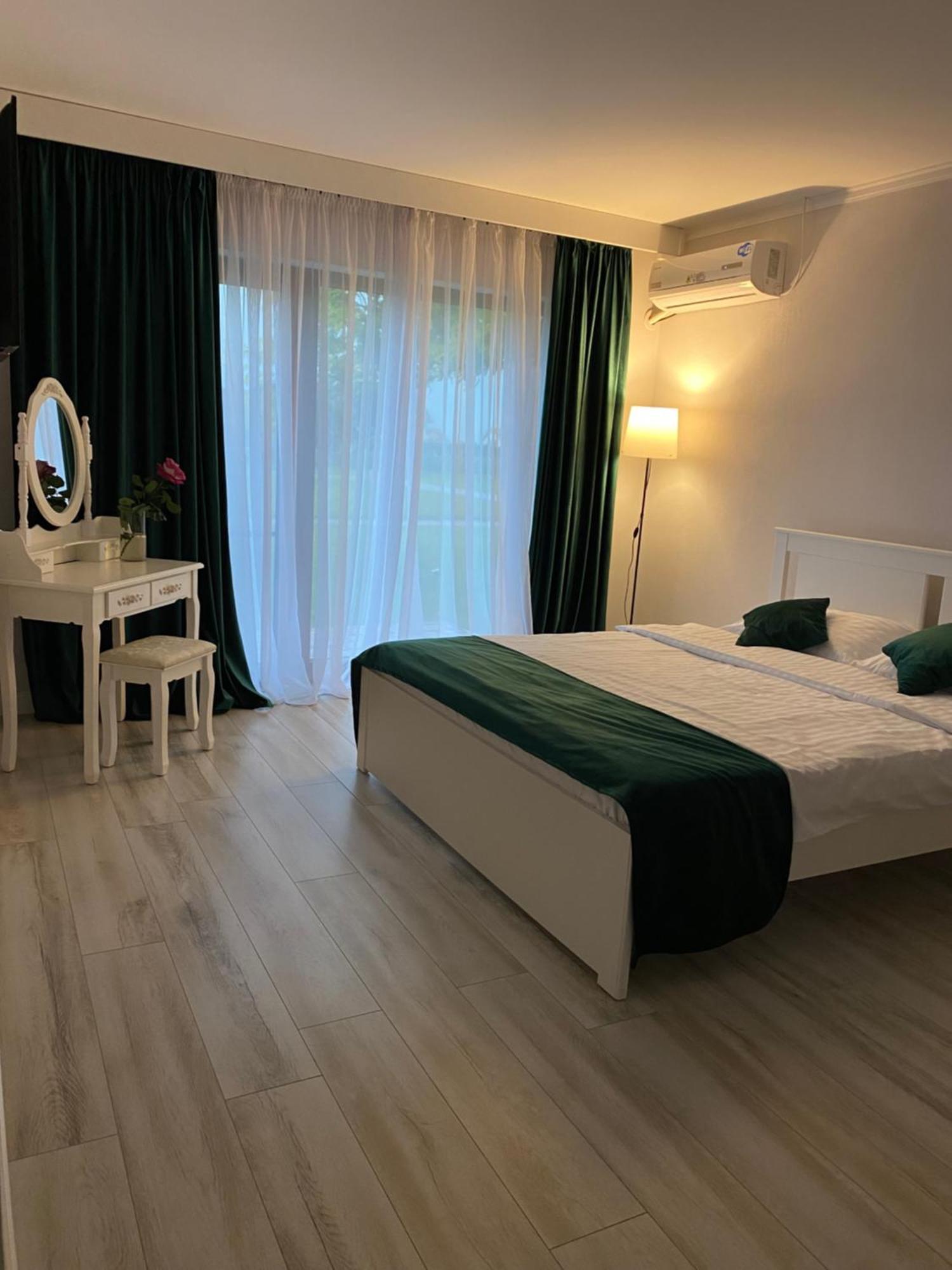 Complex Daniel'S Hotel Orăştie Kültér fotó